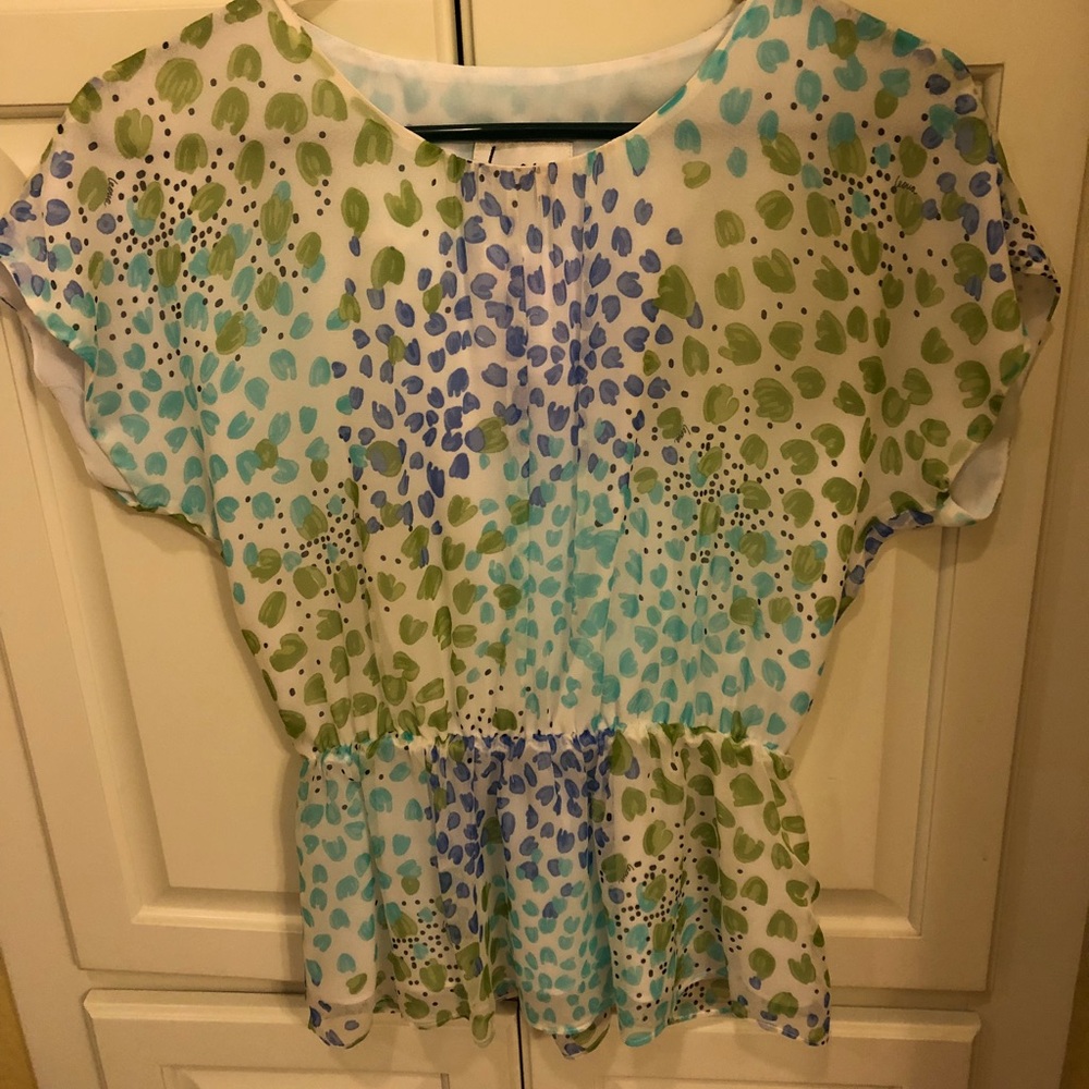 LEONA Top  NWT size M